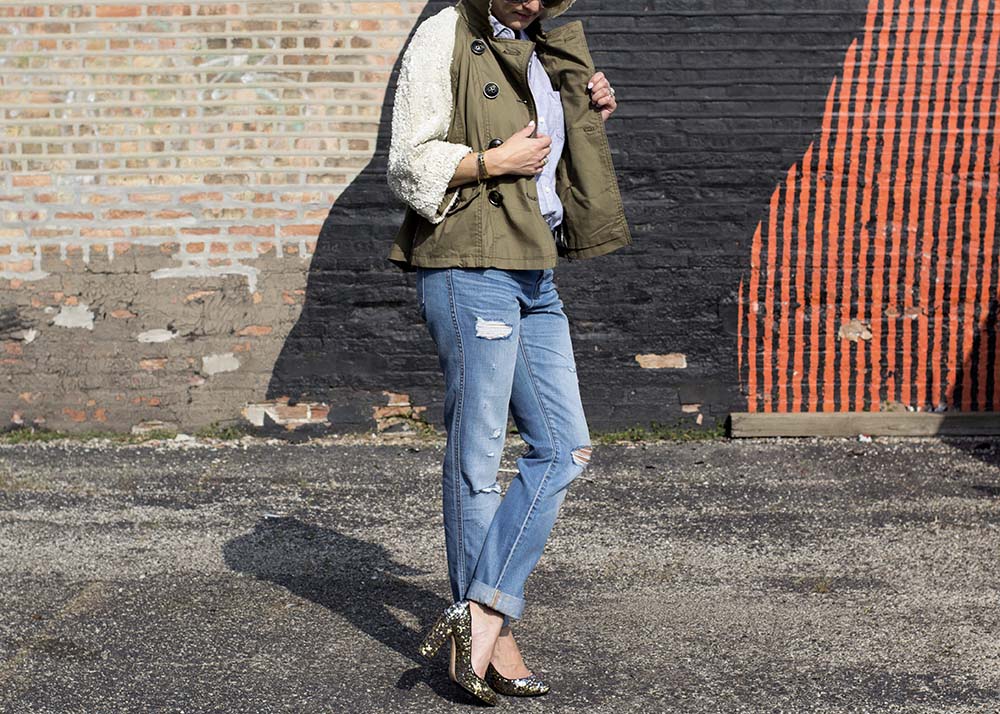 Distressed Boyfriend Jeans