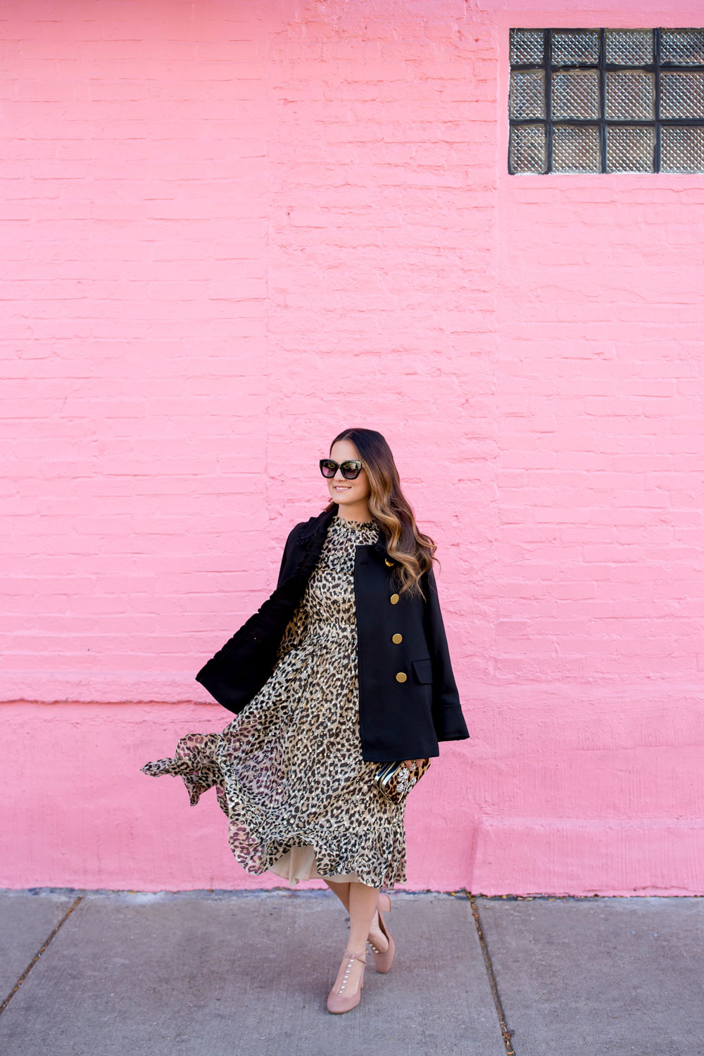 How to Wear Leopard Print Three Ways: Change in Accessories