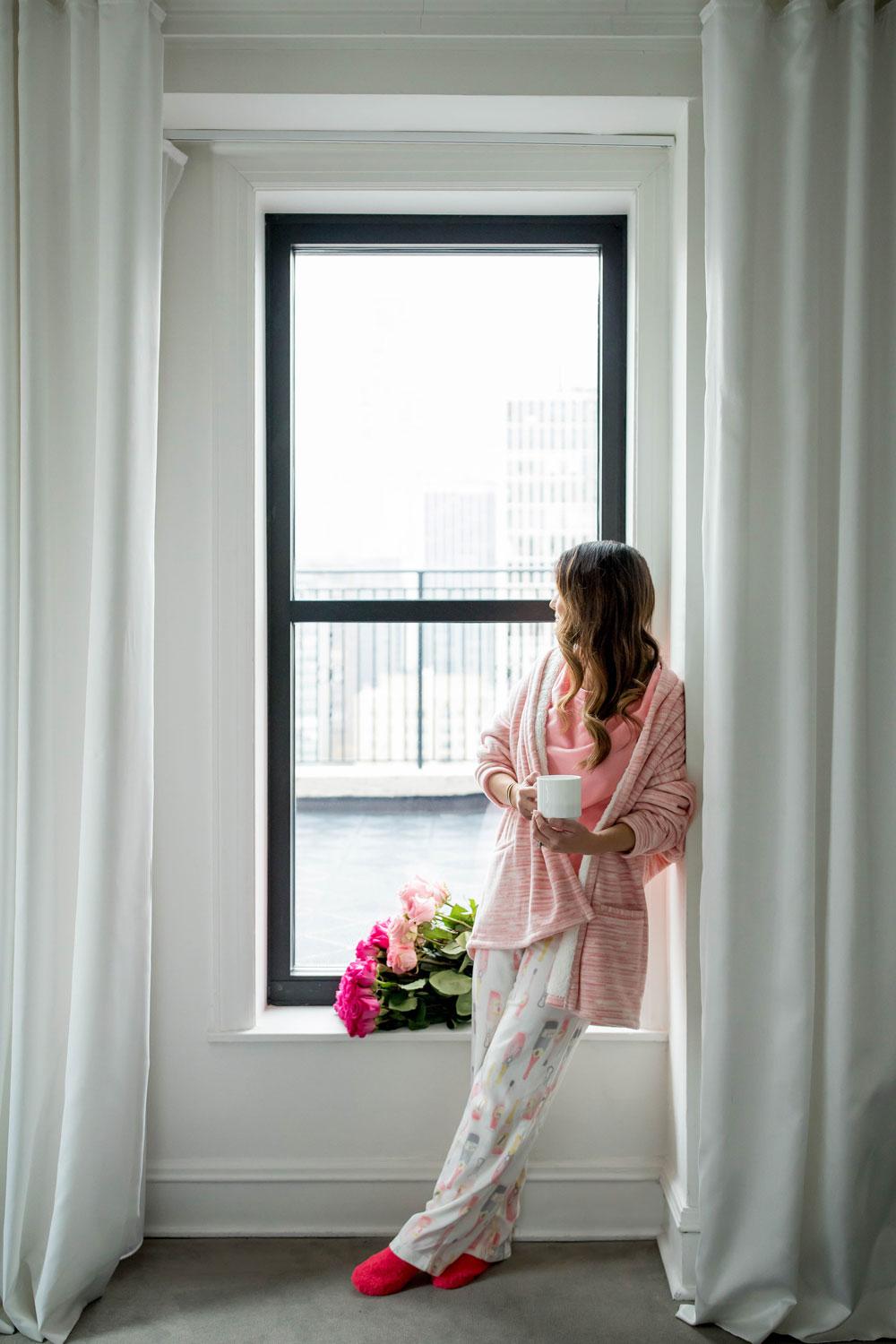 HUE Sleepwear Pink Robe Bon-Ton
