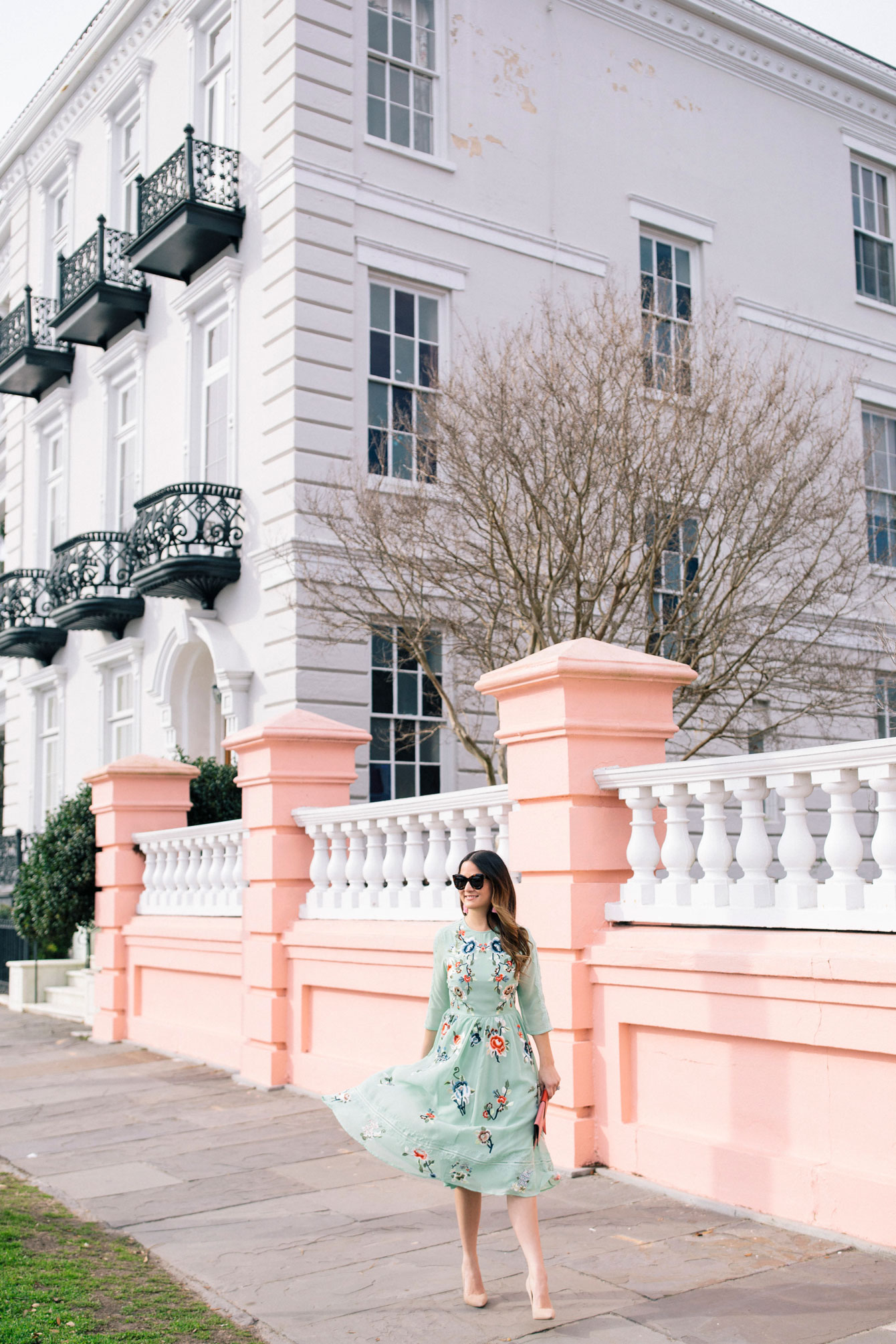 Charleston Street Style Battery