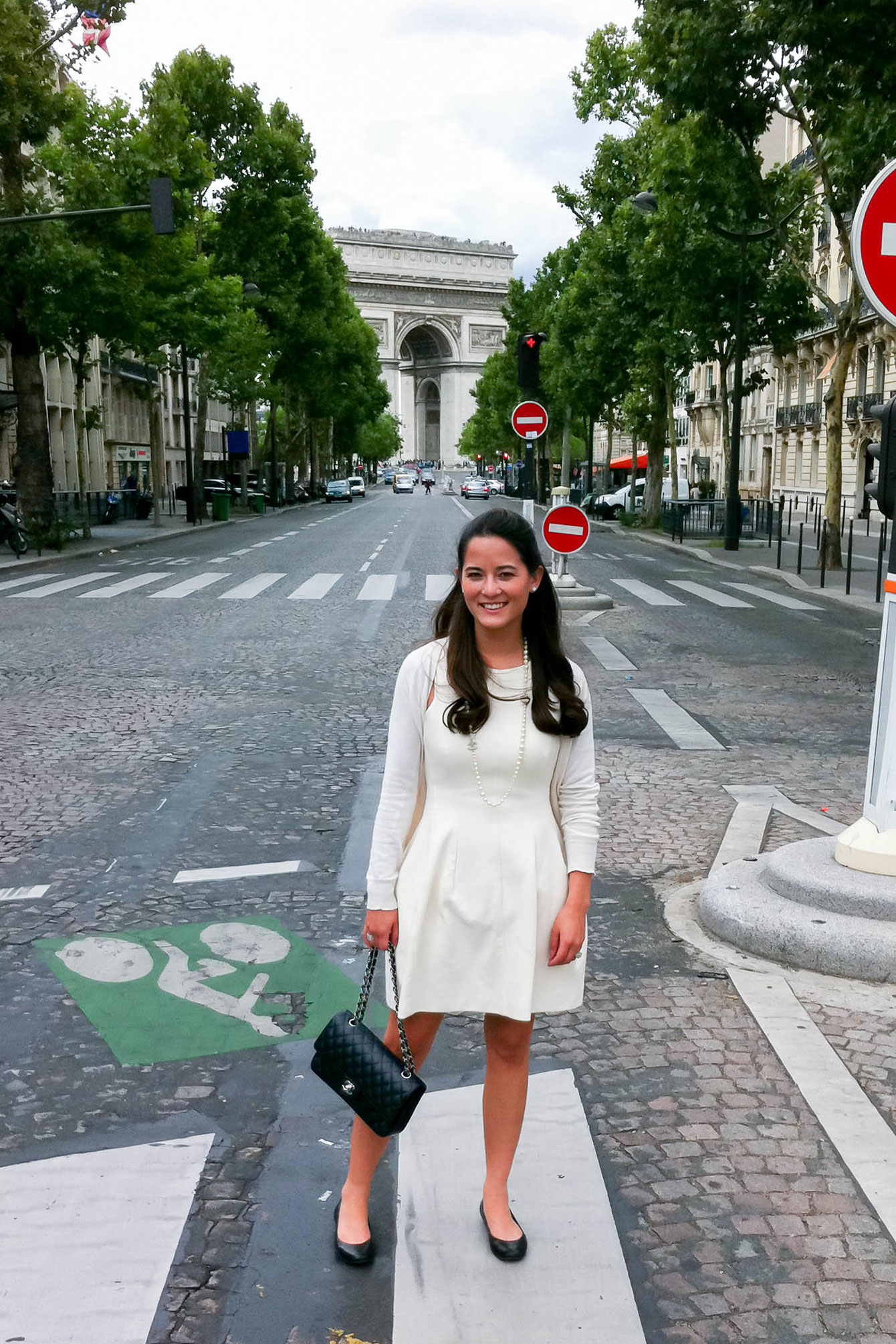 Jennifer Lake Arc de Triomphe