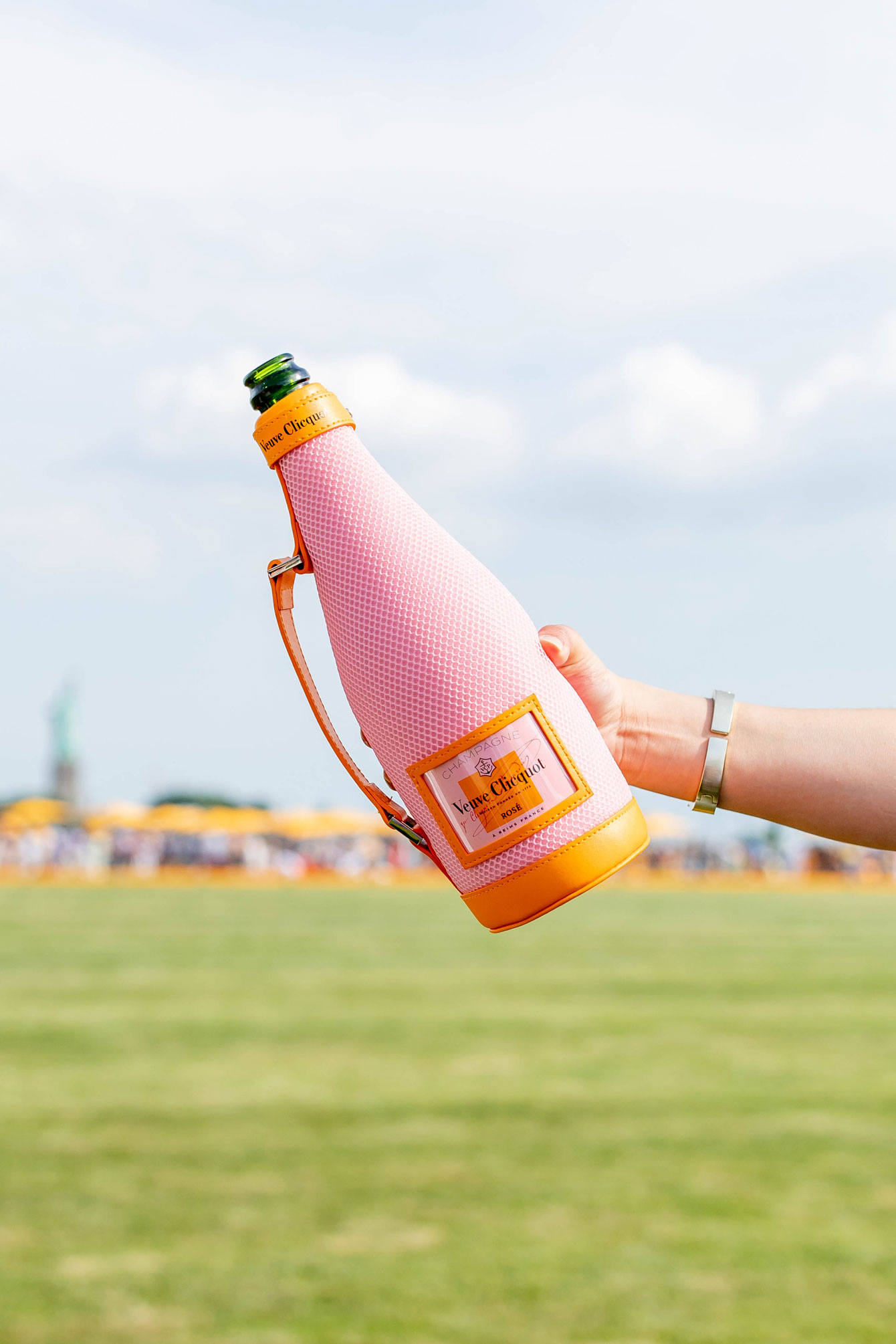 Veuve Clicquot Polo Classic Pink Case