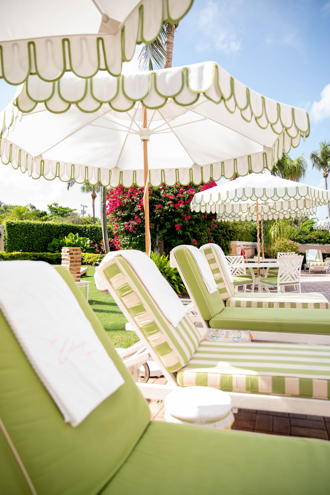 Colony Palm Beach Decor