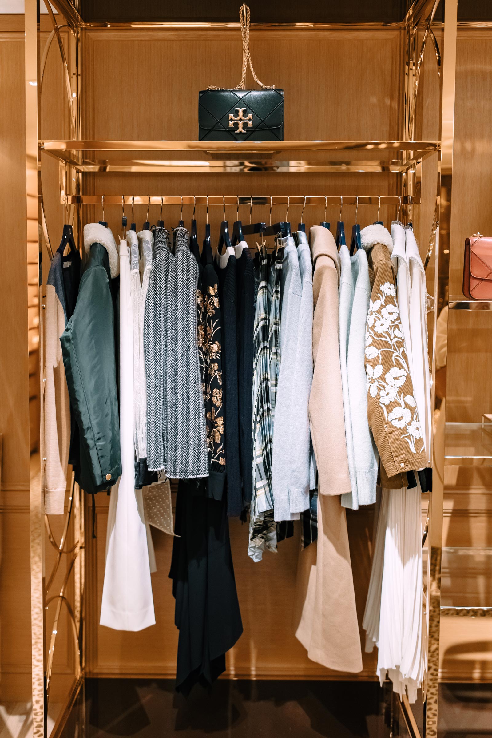 The Best Way to Shop Tory Burch Oak Street - Style Charade