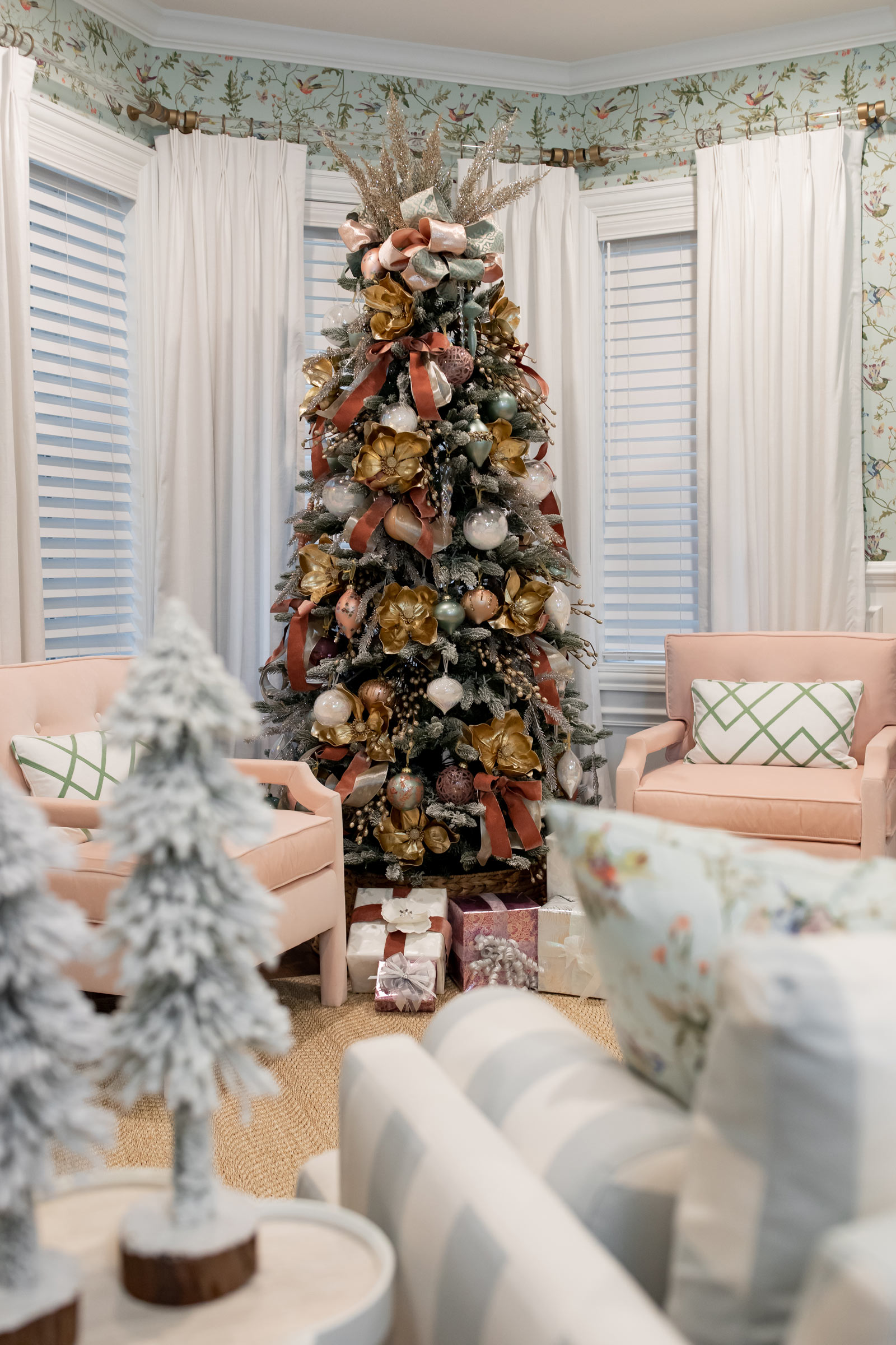 frontgate living room holiday decor