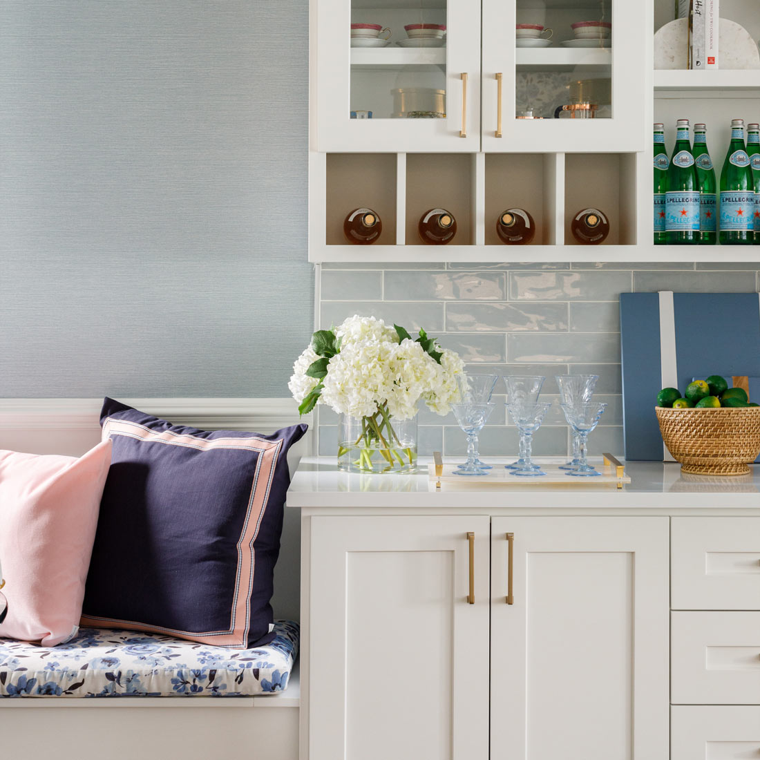 Jennifer Lake | Chicago Fashion Blogger | Travel | Home Design