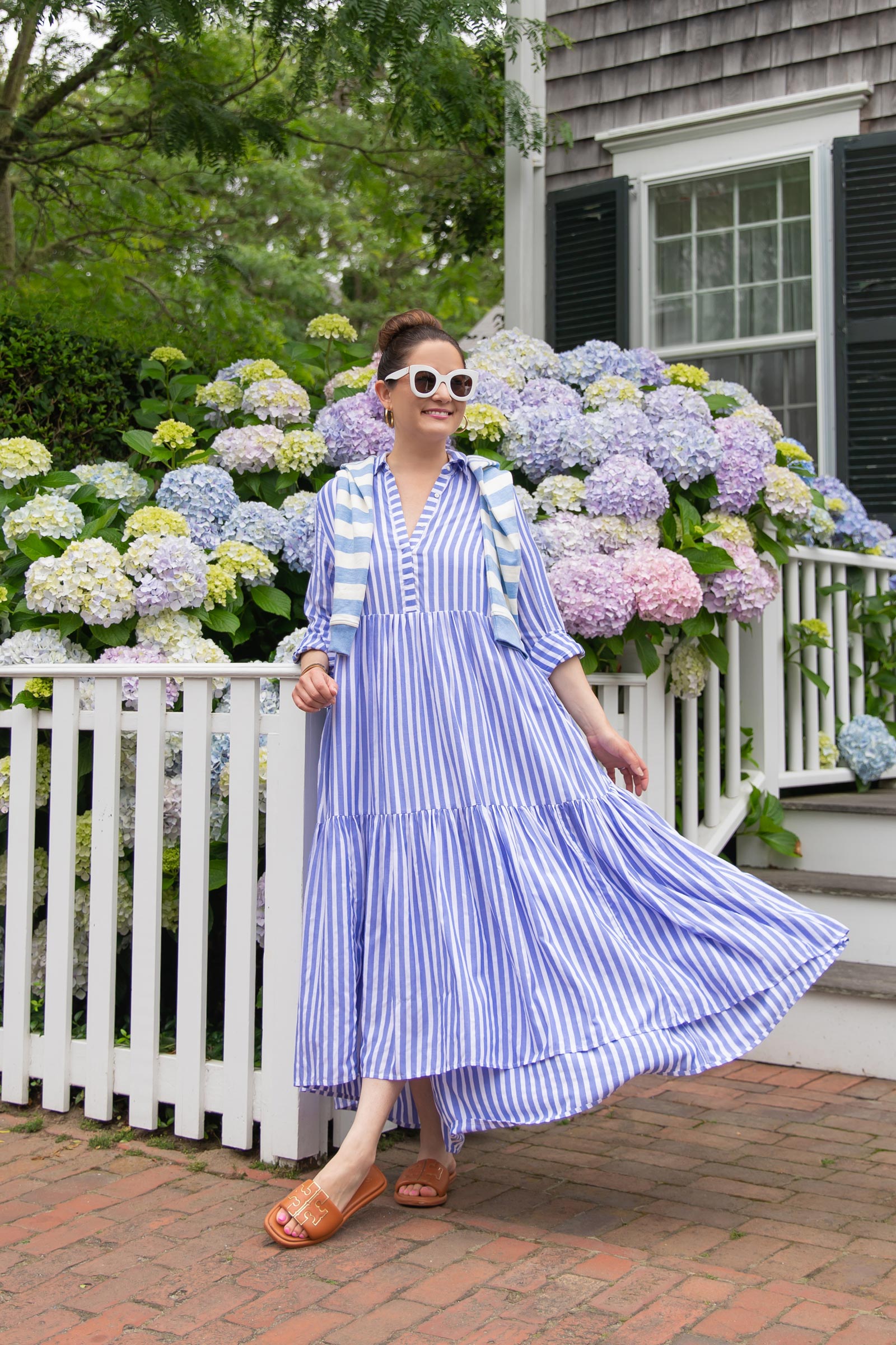 vineyard vines tiered maxi dress