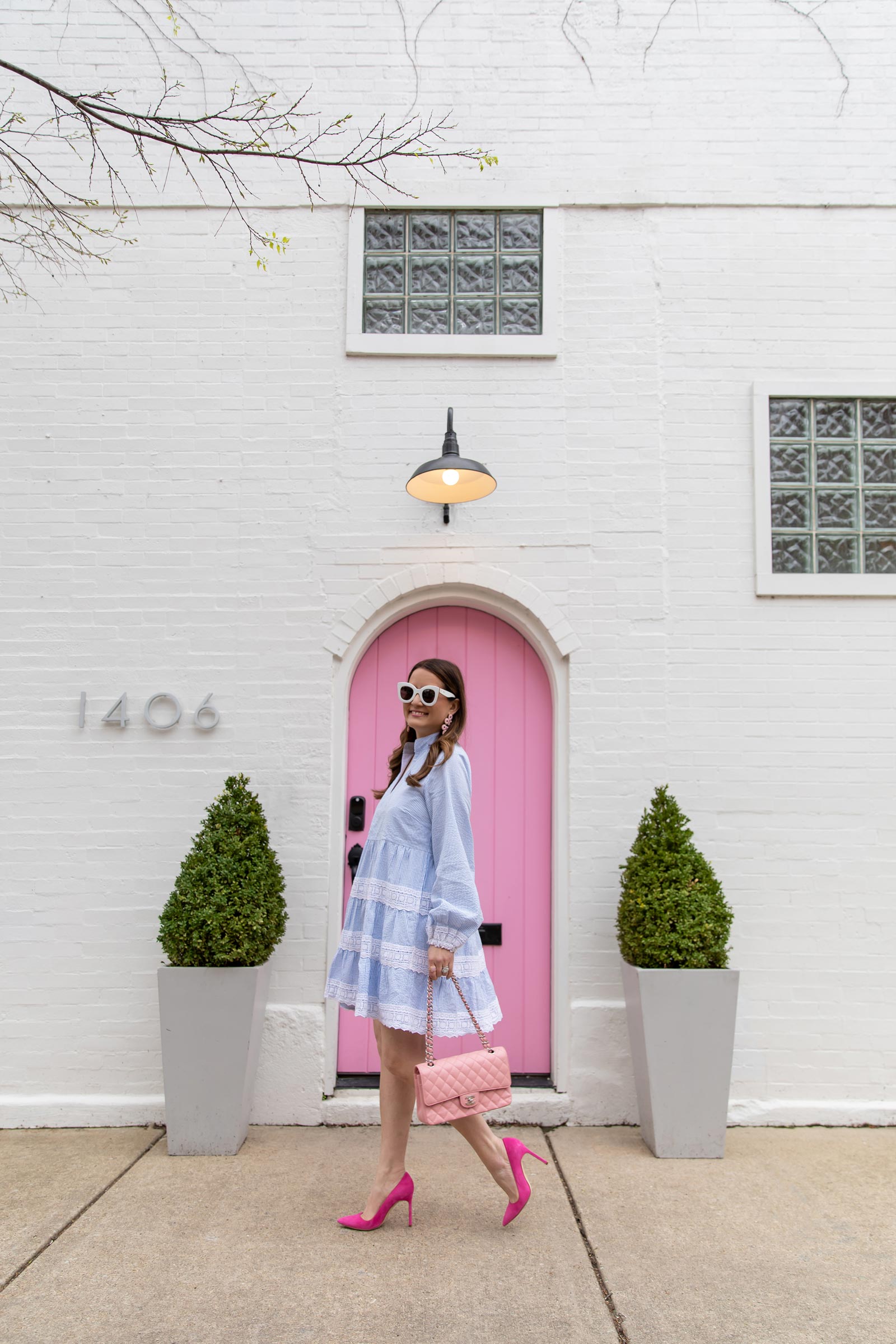 Jennifer Lake Chicago Pink Door