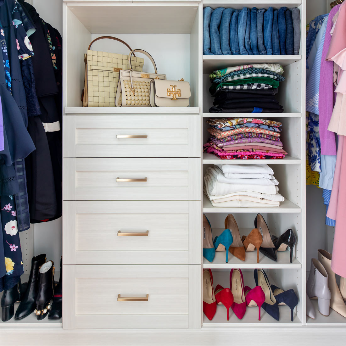 Jennifer Lake Chicago Fashion Blogger Travel Home Design